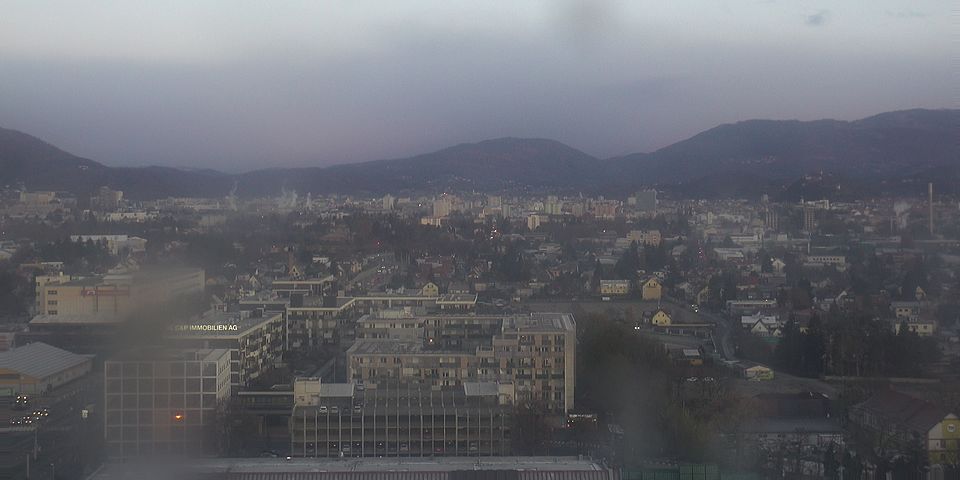 Livebild Baukamera 1 - Webcam 'Gesamtpanorama vom Kamin der Brauerei' - Baustelle Stadtteil Brauquartier, Graz-Puntigam (ca. 5 Minuteninterval)