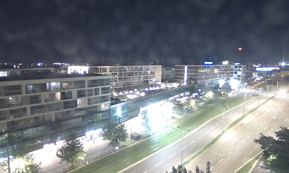 Livebild Baukamera 2 - Webcam 'Gesamtansicht Südwest' - Baustelle Stadtteil Brauquartier, Graz-Puntigam (ca. 5 Minuteninterval)