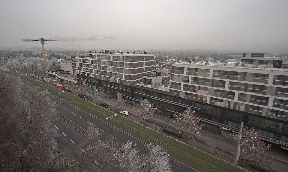 Livebild Baukamera 4 - Webcam 'Gesamtansicht Nordwest' - Baustelle Stadtteil Brauquartier, Graz-Puntigam (ca. 5 Minuteninterval)