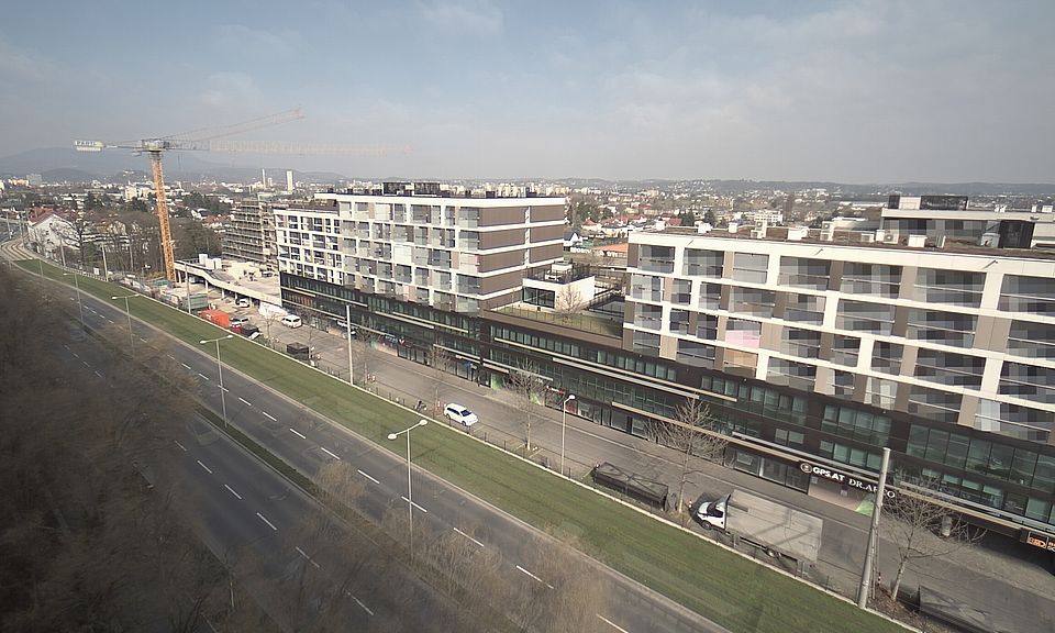 Livebild Baukamera 4 - Webcam 'Gesamtansicht Nordwest' - Baustelle Stadtteil Brauquartier, Graz-Puntigam (ca. 5 Minuteninterval)