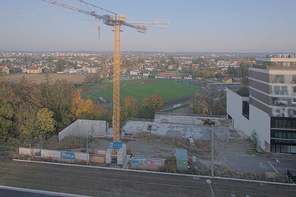 Livebild Baukamera 5 - Webcam 'Gesamtansicht Westseite Bauteil 09' - Baustelle Stadtteil Brauquartier, Graz-Puntigam (ca. 5 Minuteninterval)